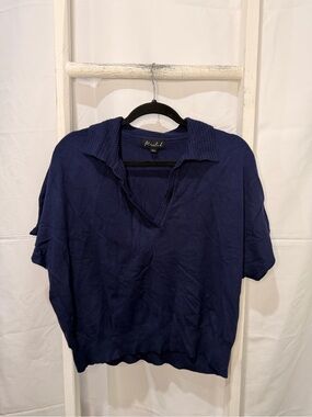 Marled Navy Open V Short-Sleeve Knit Top